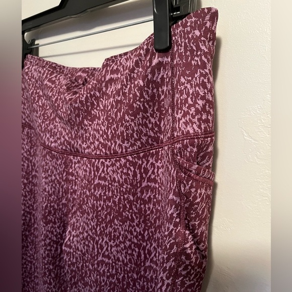 All in Motion Leggings - Picture 6 of 10